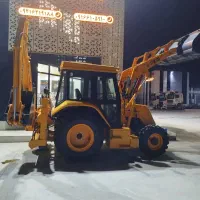 دستگاه بیل بکهو آماده همکاری