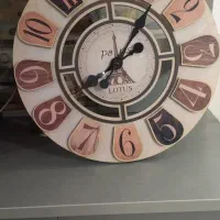 ساعت دیواری