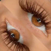 کاشت و اکستنشن مژه