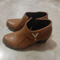 کفش|کیف، کفش، کمربند|نجف‌آباد, فرخی|دیوار