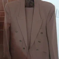 دو دست کت و شلوار تمیز