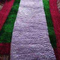 لحاف|رختخواب، بالش، پتو|برخوار, |دیوار