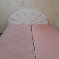 تخت دو نفره چوبی