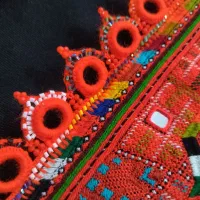 کریشی|لباس|پسکوه, |دیوار