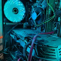 کیس و مانیتور گیمینگ