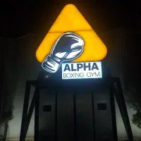 استخدام نیروی خدماتی