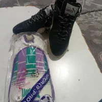 استوک چرم فوتبال چمن چرم سایز چهل و سه|تجهیزات ورزشی|تهران, جوادیه|دیوار