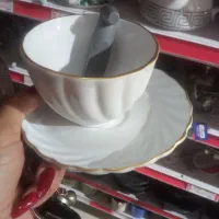 فنجان و نعلبکی