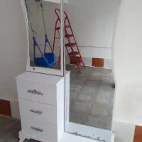 کمدو آینه آرایشگاه