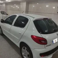 خودروی207فرانسوی بدون رنگ