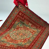 فرش امینی،ترندترین فرش های لاکی