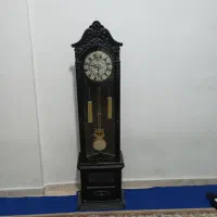 ساعت ایستاده تمیز سالم