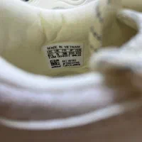 کتونی اورجینال ادیداس ozweego H01183|کیف، کفش، کمربند|لردگان, |دیوار