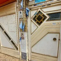 منزل اجاره ای همکف به اتباع هم اجاره داده می شود