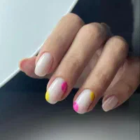 خدمات ناخن با بهترین  متریال