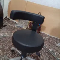 تخت و صندلی|آرایشگاه و سالن‌های زیبایی|نیشابور, ابراهیمی|دیوار