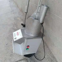 فروش دستگاه سبزی خورد کن و سالاد زنی رستورانی|خردکن، آسیاب، غذاساز|شیراز, شهرک مهدیه|دیوار