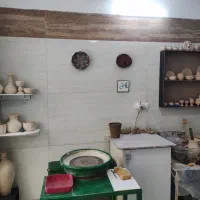 آموزش سفالگری با چرخ، سفال دستی، حجم و مجسمه سازی|خدمات آموزشی|قم, انسجام|دیوار