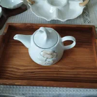 ظروف چینی و چوبی و سفالی