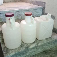 20لیتری و دوعدد دبه سالم