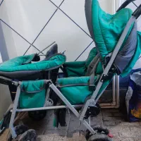 کالسکه ی دوقلو