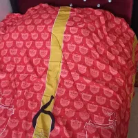 دو عدد. تخت تمیز در حد نو دو رنگ سالم