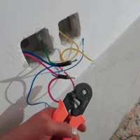 برقکار ساختمان  اجرا  صفر تا صدو لوله کشی  اب