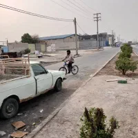 وانت پیکان سالم بدون هیچ عیب با قیمت مناسب۸۰۰۰۰|خودرو سواری و وانت|اهواز, کوی علوی|دیوار