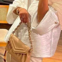 مانتو ، پالتو ، بارانی ، هودی