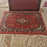 یه جفت پشتی ویه قالیچه باابعاد یک متروسی دریک متر