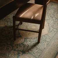 به دنبال فردی منظم و سریع برای خدمات فروشگاه