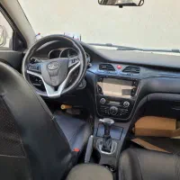 جک J5 اتوماتیک 1800cc، مدل ۱۳۹۴