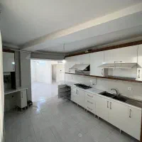 رهن کامل آپارتمان۲ خواب چهاراه نادری|اجارهٔ آپارتمان|قزوین, |دیوار