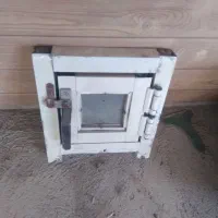 پنجره کوچک ۳۰در۳۰