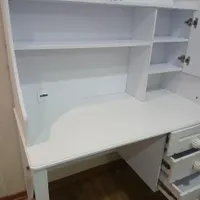 میز تحریر دختراته