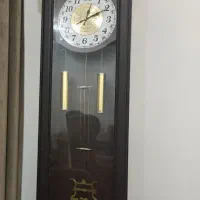 ساعت ایستاده و تابلو