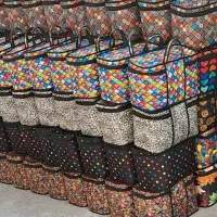 دوعدد ساک پتو یک عدد باکس گرد یک عدد مربع|رختخواب، بالش، پتو|ایذه, |دیوار