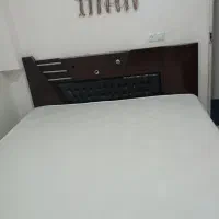 تخت وخوشخواب