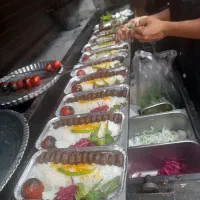 استخدام سالن دار و شاطر تنوری و خدماتی در رستوران