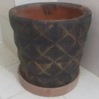 گلدان سفالی