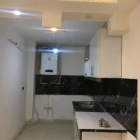 آپارتمان طبقه سوم ۵۰متری نهضت ۱۰