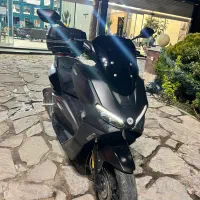 کی وی بنلی ویسته ۲۵۰ مشکی مات