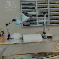 تمام وسایل کاشت ناخن  یک سوم قیمت