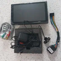 مانیتور به همراه دوربین