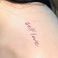 اجرا و آموزش تتوی بدن(فقط بانوان)|خدمات آرایشگری و زیبایی|رشت, معلم|دیوار