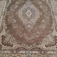 یک عدد فرش سه در چهار گردویی