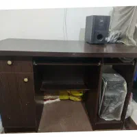 میز کامپیوتر