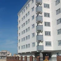 آپارتمان-93-متری-دوخواب-مجتمع-رویال-نوساز