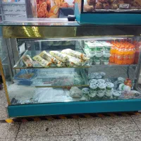 یخچال ویترینی سالم در حد