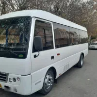 مینی بوس ایسوزو